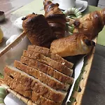 Le Club De La Source D'hotes B&B Hannut
