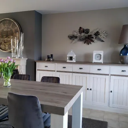 Le Club De La Source 2* Hannut