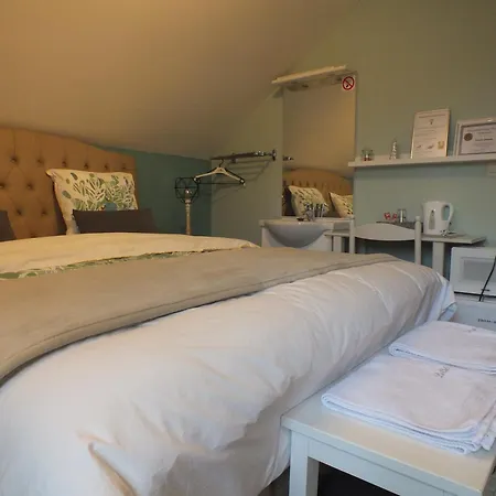 B&B Le Club De La Source D'hotes