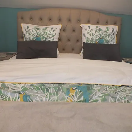 Bed and breakfast Le Club De La Source